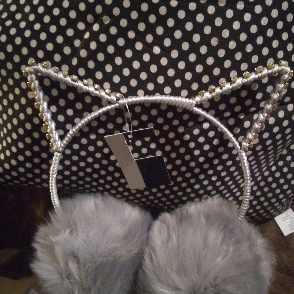 Rhinestone Cat ear Earmuffs (Gray)